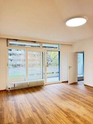 Hochwertig sanierte 2-Zimmer-Wohnung mit großem Balkon &amp; Nordkettenblick – Mariahilfpark