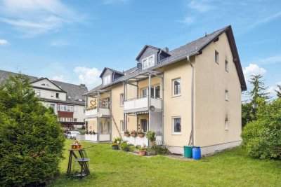 Schöne große 4-Raum Wohnung