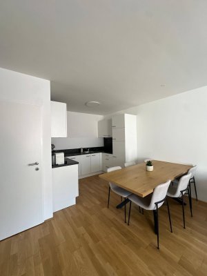 Stillvolle, Vollmöblierte Wohnung mit Balkon &amp; Tiefgaragenplatz in Wien Simmering