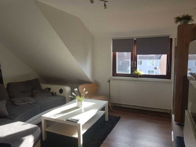 Schöne Maisonette- Dachgeschosswohnung, 3 ZKB