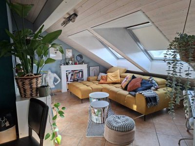 Charmante 3-Zimmer Dachgeschosswohnung - ohne Makler - provisionsfrei