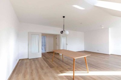 Gepflegte und großzügige 4-Zimmer-Wohnung im DG in Hannover-Anderten