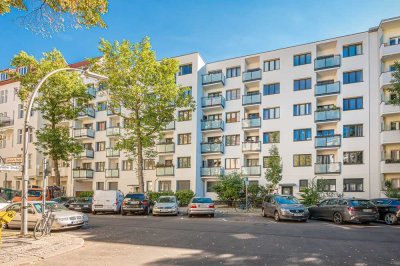 Investieren im Herzen Berlins - vermietete 2-Zi.-Wohnung mit Balkon in Wilmersdorf
