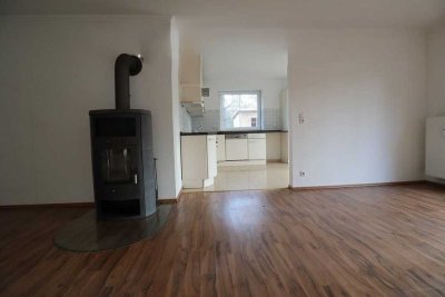 "Paradiesische", "traumhafte" Lage! Tolle Terrassen-Wohnung mit "Loft-Charakter" mit Garten!