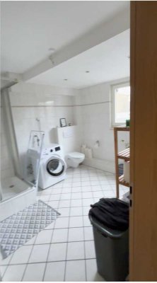 Exklusive, gepflegte 2,5-Zimmer-Dachgeschosswohnung in Köln Rath/Heumar