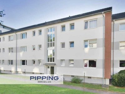 Eine solide Sache:
"Vermietete 3-Zimmer-Wohnung mit Außenstellplatz"