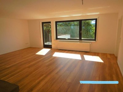 Exclusive, einzigartige 2 Zimmerwohnung ( ca. 70qm )mit 1 Terrasse