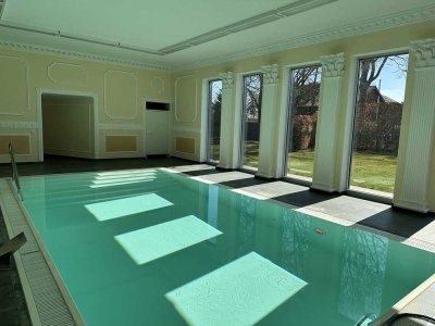 Exklusive WG-Zimmer für Bewohner 50+ in idyllischer Lage - Park, Sauna, Schwimmbad