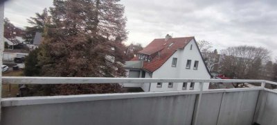 Helle 1-Zimmer-Wohnung (35 m²) in Darmstadt-Bessungen — Balkon, Keller, Pantryküche