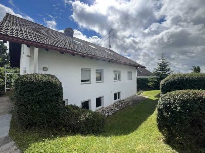 Attraktive und helle 4-Zimmer-Terrassenwohnung mit EBK