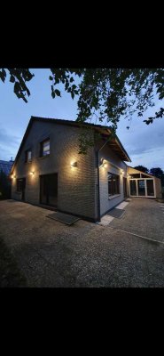 ZFH EG Burgdorf West - Garten - Kamin - Garage