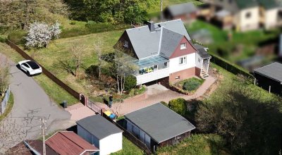 Gemütliches Einfamilienhaus mit Garage und schönem Garten in ruhiger Lage in Marienberg