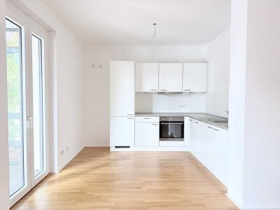 Großzügige Wohnung mit Wintergarten sucht Mieter: 2-Zimmer, 59m²