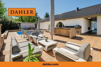 Luxus-Villa mit Spa, Pool und  Nebengebäude - Leben auf Top-Niveau!