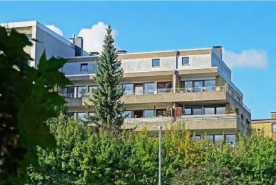 Helle 2-Zimmer Wohnung mit Balkon in Oststeinbek