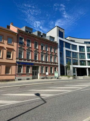 Tolle Wohnung mit Balkon und EBK Zentrum Bernau! im vollsanierten Gründerzeithaus!