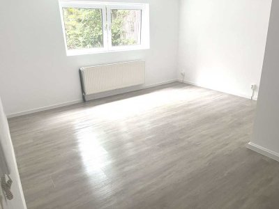 Renoviertes Apartment mit EBK in der Weststadt!