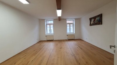 Hartberg Zentrum - gut aufgeteilte 76m2, 3 Zimmer, extra Küche - Sofortbezug!