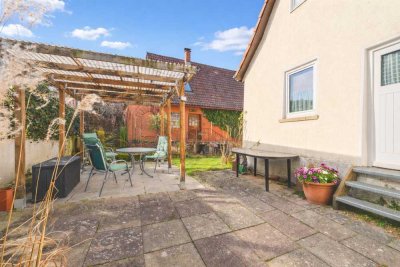 Kleines, freistehendes EFH mit Garten & Gestaltungspotenzial