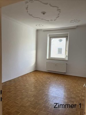 Helle großzügige 5-Z.-Whg. im 2. OG mit Balkon und Gartenmitbenutzung nahe der Bayreuther Innenstadt