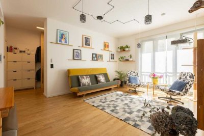 Wie ein eigenes Stadthaus mitten in Berlin - Design, Privatsphäre und Großstadtflair in Bestlage