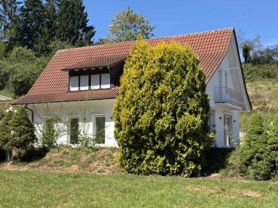 ***Traumhaftes Einfamilienhaus auf großem Grundstück in bester Lage*** Kauf möglich !