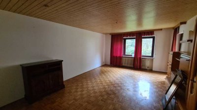 Helle 4-Zimmer-Wohnung mit Balkon im EG in Landau (Stadt)