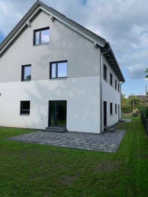 Neubau Wohnung in Seenähe