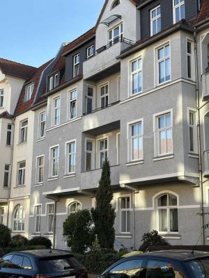 Stadtfeld: Wohnen im Grünen, 2 Balkone