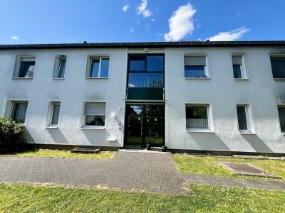Stilvolle 3-Zimmer-Wohnung in zentraler Lage mit Balkon und EBK in Bergisch Gladbach