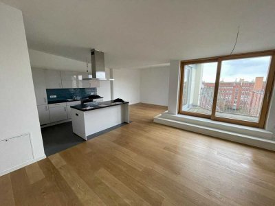 3-Zimmer Dachgeschosswohnung mit 2 Terrassen inkl. Einbauküche und Fußbodenheizung