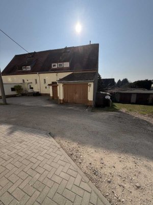 2 Raum Wohnung, fast wie im eigenen Haus !