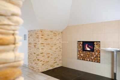 HOCHWERTIG MÖBLIERTE DACHGESCHOSSWOHNUNG MIT DACHTERRASSE!