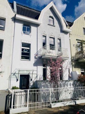 Traumhaftes Stadthaus: Einziehen ohne Renovierungs-Stress...