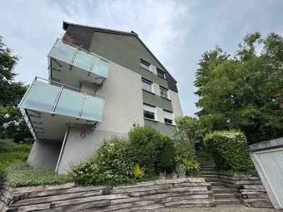 Vermietete Souterrain-Wohnung mit Potenzial und Außenstellplätzen in Hagen - Tücking