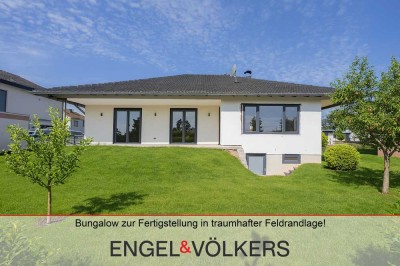 KFW Bungalow zur Fertigstellung in traumhafter Feldrandlage und Anliegersackgasse!