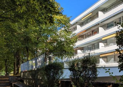 Große 4 Zimmer Wohnung, umlaufender Südwest-Balkon, Pool