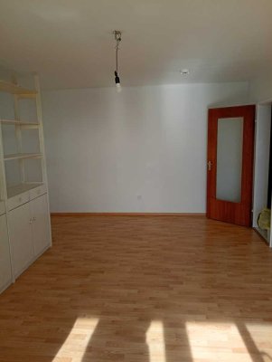 Schöne Single Wohnung über den Dächern der Stadt