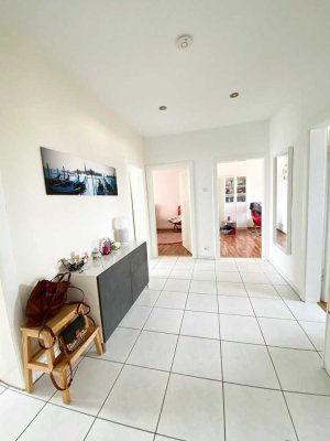 Provisionsfrei! Attraktive 3-Zimmer Wohnung mit Balkon in Lehrte!