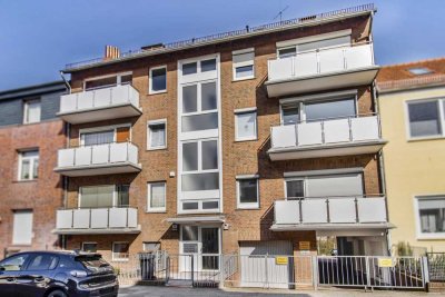 Bremen-Gröpelingen: Gut geschnittene 3-Zimmer-Wohnung mit einem Balkon
