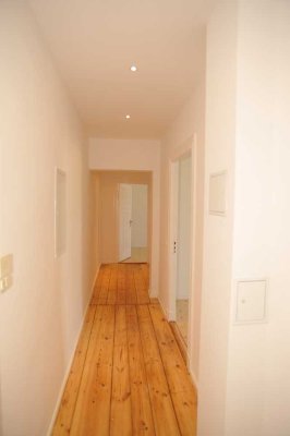 Ästhetische, helle und ruhige Wohnung im Lutherkiez