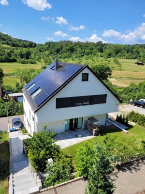 Haus in Haus 6,5 Zimmer auf 3 Stockwerken in ruhiger Lage