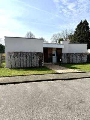 großzügiger Bungalow zu vermieten
