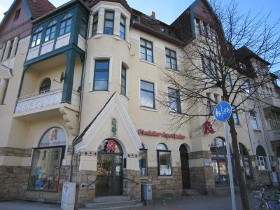 TOP! 4 Zimmer, sanierte Altbauwohnung in Döhren!