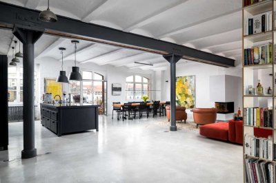 Am Arkonaplatz: Saniertes Loft, herausragende Ausstattung, Balkon, Fahrstuhl, Weitblick, Kamin