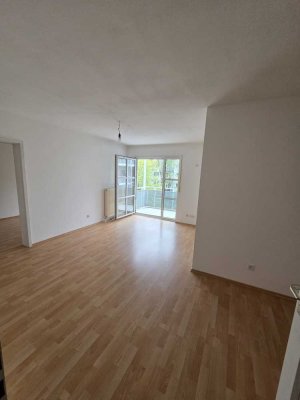 2-Zimmer-Wohnung 50 m² mit EBK, Balkon und TG in Freising