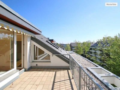 Provi frei 4 Zimmer - Wohnung mit Balkon