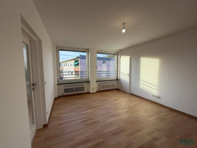 Sonnige 2 - Zimmerwohnung - zentrale Stadtlage