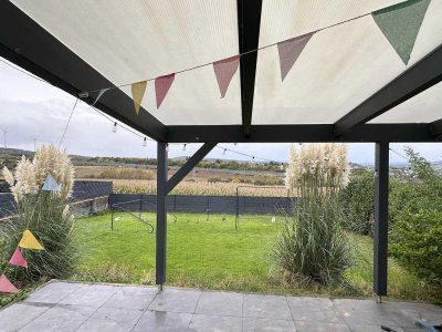 Einfamilienhaus mit unverbauten Blick und Doppelgarage