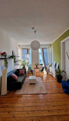 Schöne Altbauwohnung in bester Lage